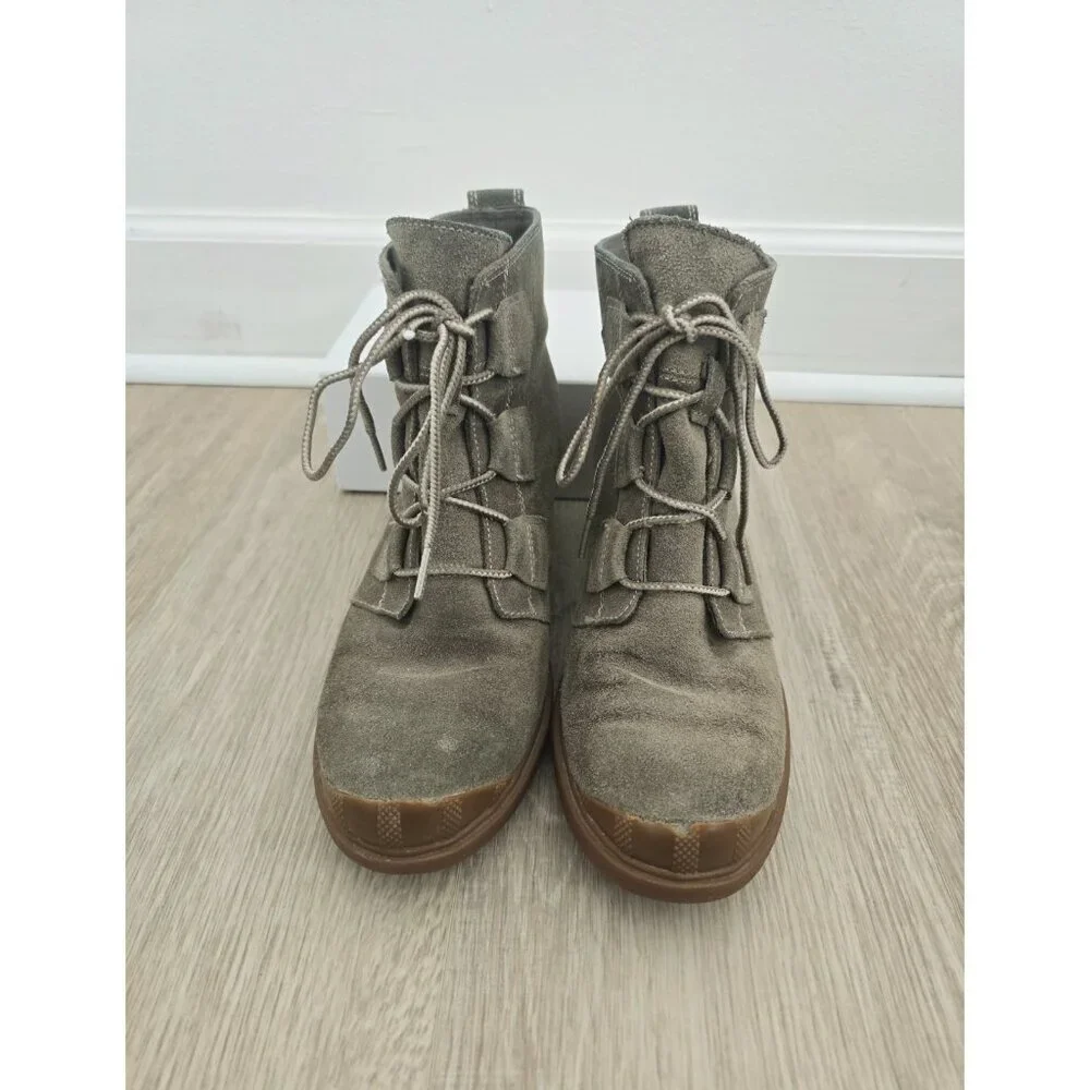 Sorel Toronto Olive Taupe Suede Leather Lace Up Wedge Above Ankle Boots 9.5